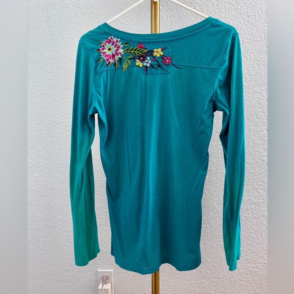 Johnny Was embroidered blouse - great condition - Picture 7 of 10